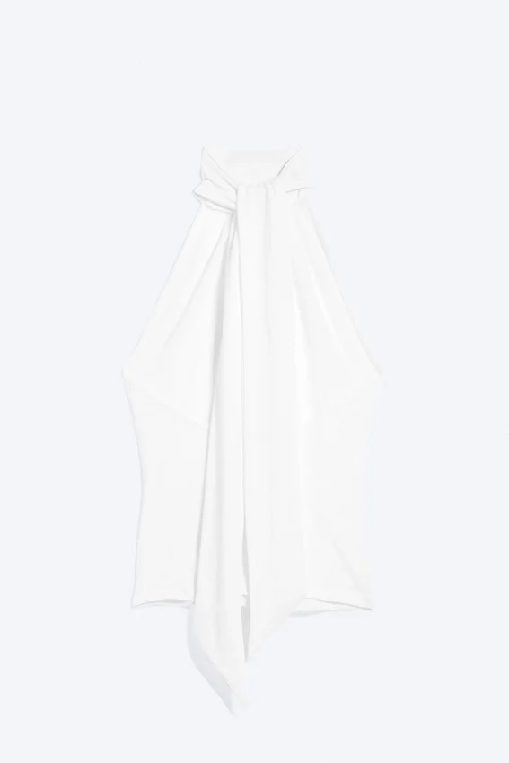 Top drapeado con cuello halter – Blanco Top drapeado con cuello halter – Blanco