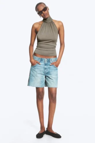 Top drapeado con cuello halter – Dusty Mole