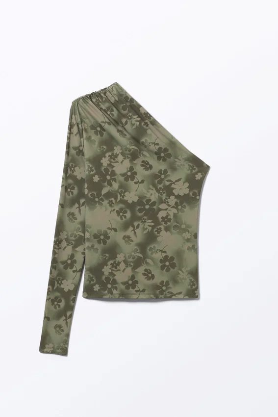 Top drapeado de nailon con un solo hombro – Verde caqui – Flores rociadas Top drapeado de nailon con un solo hombro – Verde caqui – Flores rociadas