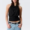 Top halter drapeado – Negro Top halter drapeado – Negro
