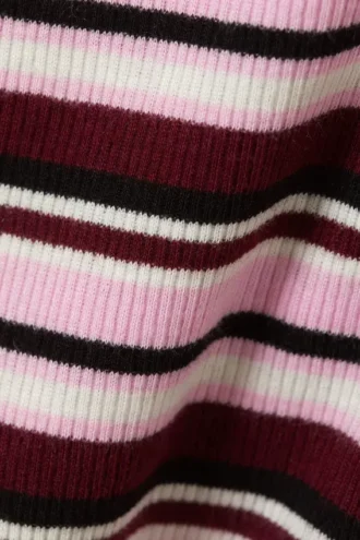 Top Henley corto de canalé – Rayas en rojo oscuro y rosa
