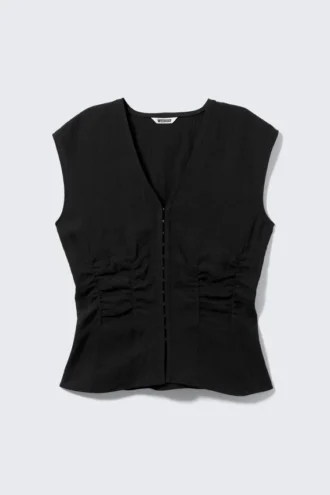 Top sin mangas arrugado – Negro