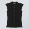 Top sin mangas con botones – Negro Top sin mangas con botones – Negro
