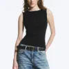 Top sin mangas con cuello barco Annie – Negro