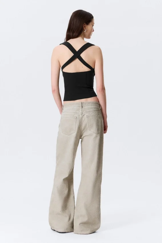 Top sin mangas con cuello en V y cremallera – Negro Top sin mangas con cuello en V y cremallera – Negro