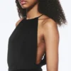 Top sin mangas con fruncido y cuello halter – Negro Top sin mangas con fruncido y cuello halter – Negro
