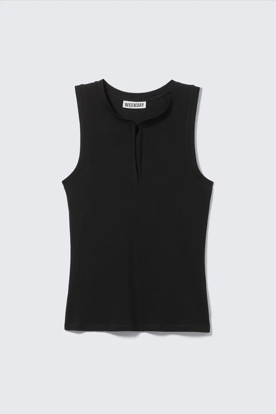 Top sin mangas de corte ajustado con cuello en V – Negro Top sin mangas de corte ajustado con cuello en V – Negro