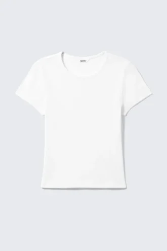 Top suave de manga corta con punto calado – Blanco