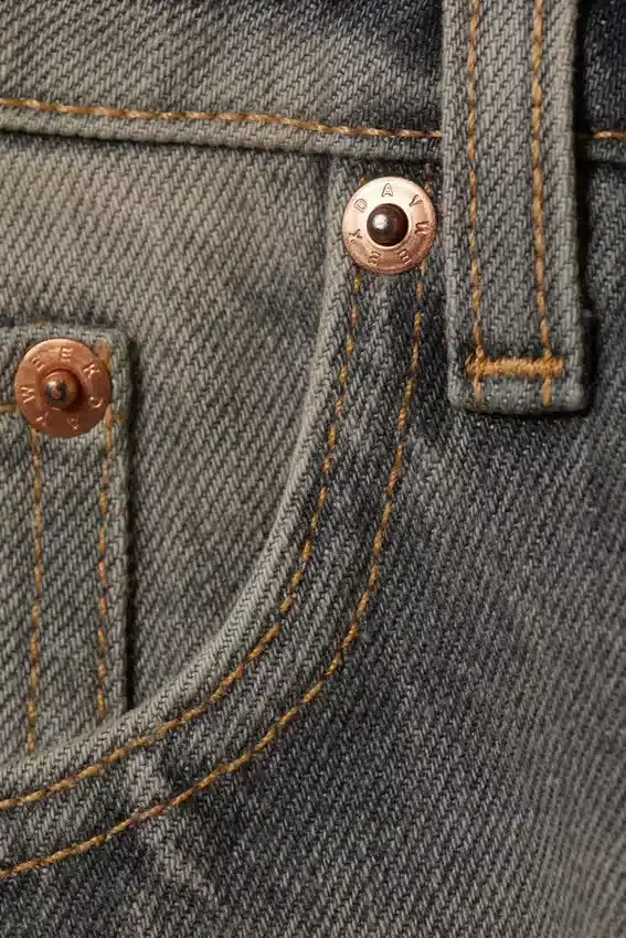 Vaqueros Abell de talle medio y corte recto – Barrel gris – Gris medio Vaqueros Abell de talle medio y corte recto – Barrel gris – Gris medio
