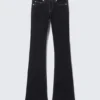 Vaqueros ajustados de talle bajo con corte acampanado Luna – Blue Rinse – Azul oscuro