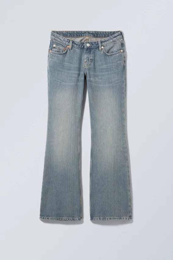 Vaqueros ajustados de talle bajo y corte acampanado – Azul Trove – Azul medio Vaqueros ajustados de talle bajo y corte acampanado – Azul Trove – Azul medio
