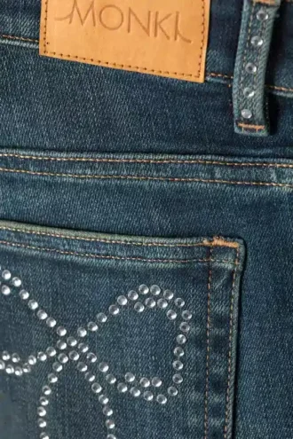 Vaqueros ajustados de talle bajo y pernera acampanada con adornos de Katsumi – Azul con adornos – Azul oscuro Vaqueros ajustados de talle bajo y pernera acampanada con adornos de Katsumi – Azul con adornos – Azul oscuro