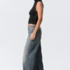 Vaqueros anchos holgados de talle bajo Ample – Azul Redondo – Azul medio Vaqueros anchos holgados de talle bajo Ample – Azul Redondo – Azul medio
