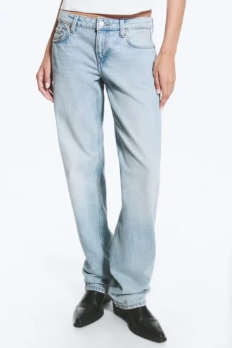 Vaqueros Arrow de talle bajo, corte recto y regular – Aeon Blue – Azul claro Vaqueros Arrow de talle bajo, corte recto y regular – Aeon Blue – Azul claro