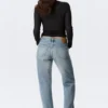 Vaqueros Arrow de talle bajo, corte recto y regular – Azul descolorido – Azul medio Vaqueros Arrow de talle bajo, corte recto y regular – Azul descolorido – Azul medio