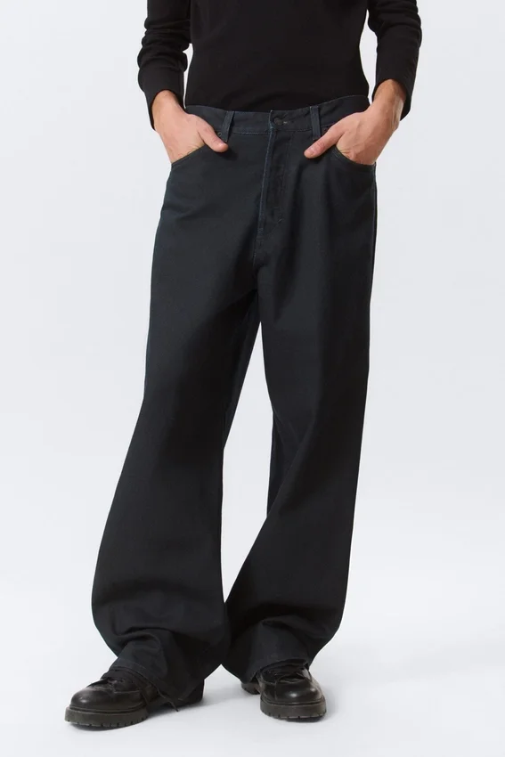 Vaqueros Astro Loose Baggy de talle medio, corte holgado y pierna ancha con acabado recubierto – Recubrimiento índigo Vaqueros Astro Loose Baggy de talle medio, corte holgado y pierna ancha con acabado recubierto – Recubrimiento índigo