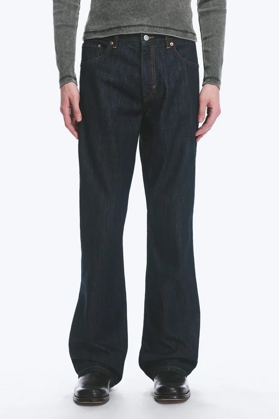 Vaqueros Bootcut de talle medio y corte holgado Mercury – Blue Rinse – Azul oscuro Vaqueros Bootcut de talle medio y corte holgado Mercury – Blue Rinse – Azul oscuro