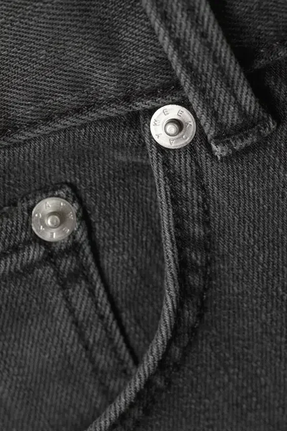 Vaqueros bootcut holgados con efecto elástico – Elegie Black – Negro Vaqueros bootcut holgados con efecto elástico – Elegie Black – Negro