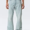 Vaqueros Bootcut holgados de talle medio Mercury – Azul fantasma – Azul claro Vaqueros Bootcut holgados de talle medio Mercury – Azul fantasma – Azul claro