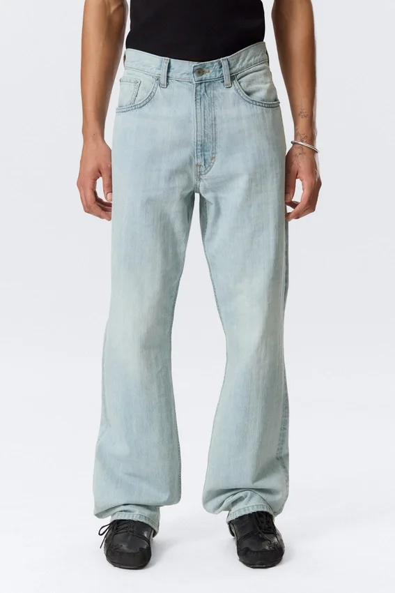 Vaqueros Bootcut holgados de talle medio Mercury – Azul fantasma – Azul claro Vaqueros Bootcut holgados de talle medio Mercury – Azul fantasma – Azul claro