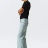 Vaqueros Bootcut holgados de talle medio Mercury – Azul fantasma – Azul claro Vaqueros Bootcut holgados de talle medio Mercury – Azul fantasma – Azul claro