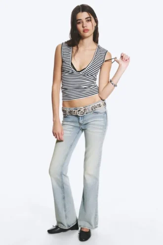Vaqueros Booty Bei de talle bajo, ajustados y acampanados – Azul claro | Cheap Monday Gb Vaqueros Booty Bei de talle bajo, ajustados y acampanados – Azul claro | Cheap Monday Gb