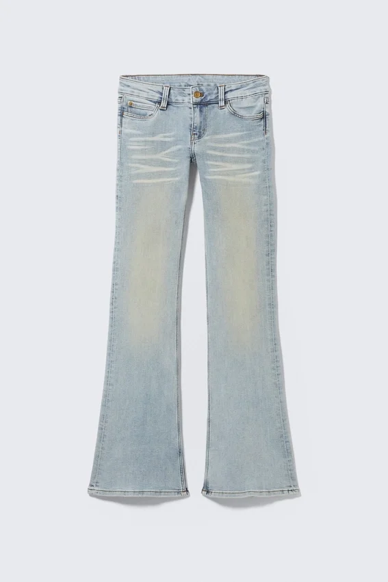 Vaqueros Booty Bei de talle bajo, ajustados y acampanados – Azul claro | Cheap Monday Gb Vaqueros Booty Bei de talle bajo, ajustados y acampanados – Azul claro | Cheap Monday Gb
