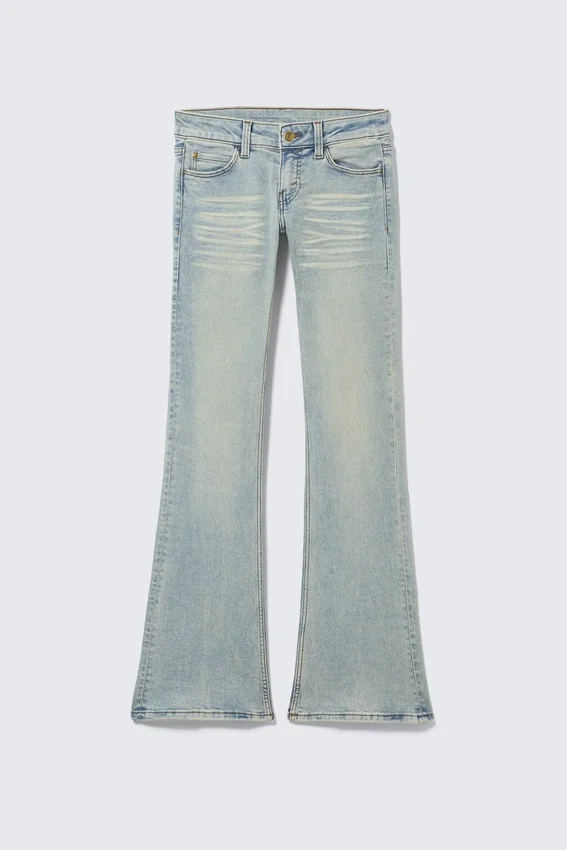 Vaqueros Booty Bei de talle bajo, ajustados y acampanados – Azul claro | Cheap Monday Gb Vaqueros Booty Bei de talle bajo, ajustados y acampanados – Azul claro | Cheap Monday Gb