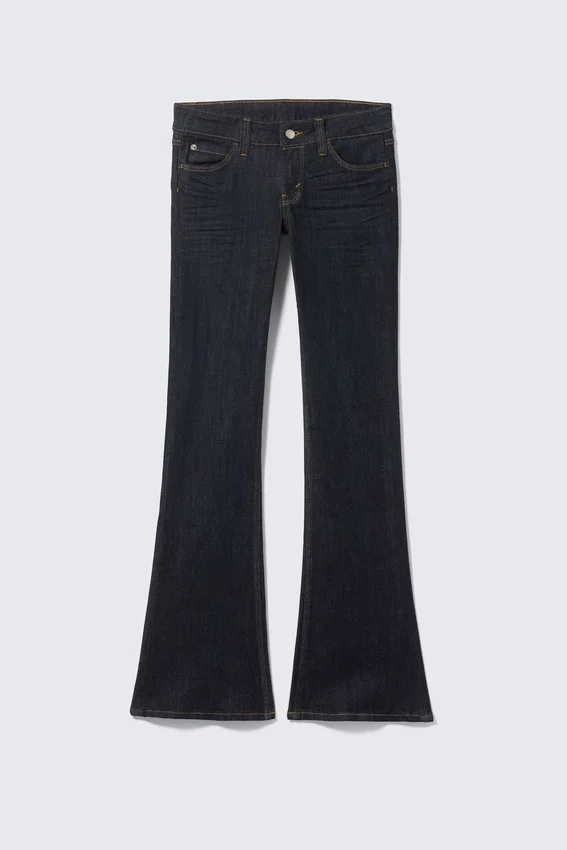 Vaqueros Booty Bei de talle bajo, corte ajustado y acampanado – Blue Rinse – Azul oscuro | Cheap Monday Gb Vaqueros Booty Bei de talle bajo, corte ajustado y acampanado – Blue Rinse – Azul oscuro | Cheap Monday Gb