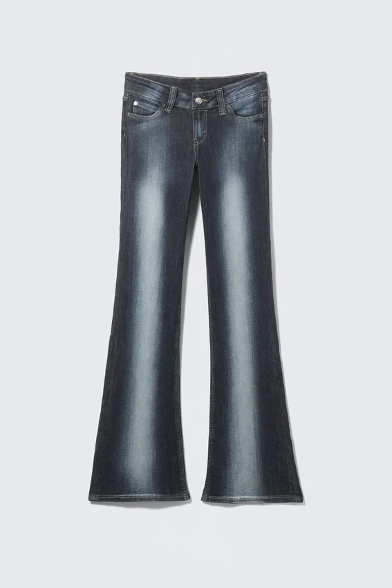Vaqueros Booty Bei de talle bajo, corte pitillo y acampanado – Blue Spray – Azul oscuro | Cheap Monday Gb Vaqueros Booty Bei de talle bajo, corte pitillo y acampanado – Blue Spray – Azul oscuro | Cheap Monday Gb