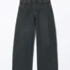 Vaqueros de cintura baja y pierna holgada Peggy – Smokey Blue Vaqueros de cintura baja y pierna holgada Peggy – Smokey Blue