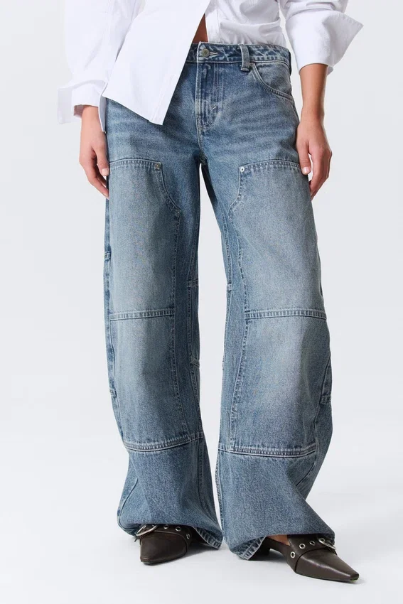 Vaqueros de corte holgado y talle bajo inspirados en la ropa de trabajo – Azul medio – Azul medio Vaqueros de corte holgado y talle bajo inspirados en la ropa de trabajo – Azul medio – Azul medio