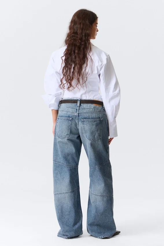 Vaqueros de corte holgado y talle bajo inspirados en la ropa de trabajo – Azul medio – Azul medio Vaqueros de corte holgado y talle bajo inspirados en la ropa de trabajo – Azul medio – Azul medio