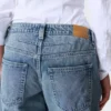 Vaqueros de corte holgado y talle bajo inspirados en la ropa de trabajo – Azul medio – Azul medio Vaqueros de corte holgado y talle bajo inspirados en la ropa de trabajo – Azul medio – Azul medio