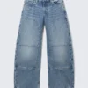 Vaqueros de corte holgado y talle bajo inspirados en la ropa de trabajo – Azul medio – Azul medio Vaqueros de corte holgado y talle bajo inspirados en la ropa de trabajo – Azul medio – Azul medio