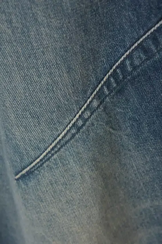 Vaqueros de talle bajo, corte holgado y pierna cónica – Azul Báltico – Azul oscuro Vaqueros de talle bajo, corte holgado y pierna cónica – Azul Báltico – Azul oscuro