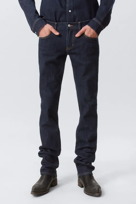 Vaqueros de talle bajo y corte ajustado – Blue Rinse – Azul oscuro Vaqueros de talle bajo y corte ajustado – Blue Rinse – Azul oscuro
