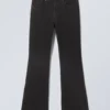 Vaqueros de talle medio y corte acampanado holgado Mercury – Lavado negro – Negro Vaqueros de talle medio y corte acampanado holgado Mercury – Lavado negro – Negro