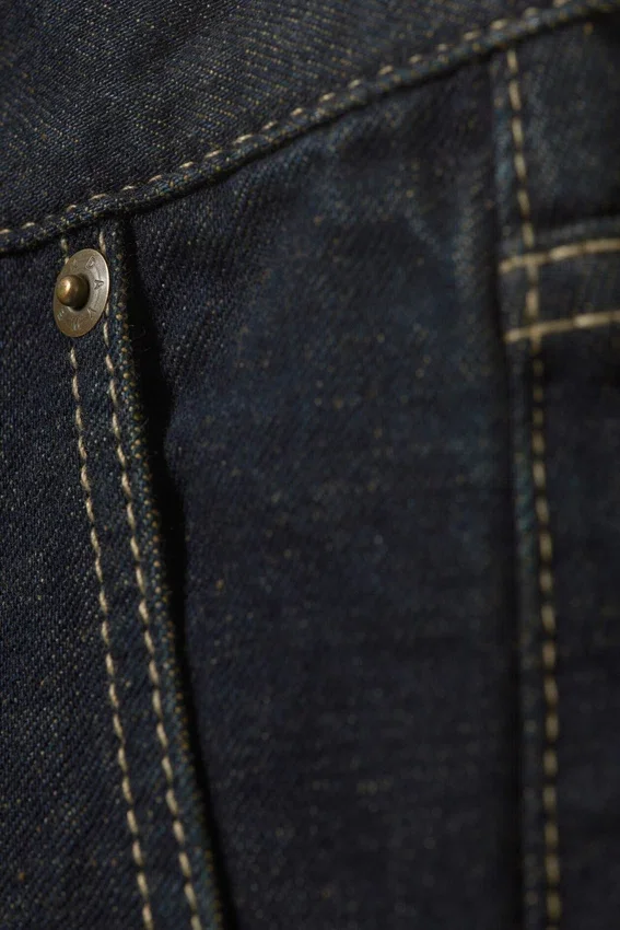Vaqueros holgados con pliegues – Lavado esmeralda – Azul oscuro Vaqueros holgados con pliegues – Lavado esmeralda – Azul oscuro