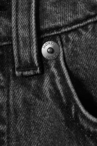 Vaqueros holgados de cintura baja Peggy – Haunted Black – Negro