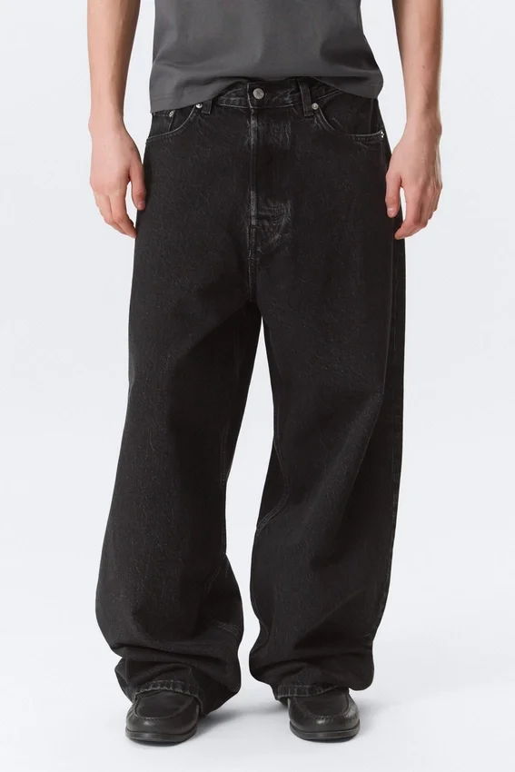 Vaqueros holgados de cintura media con bolsillos de imitación de cuero Astro – Lavado negro – Negro Vaqueros holgados de cintura media con bolsillos de imitación de cuero Astro – Lavado negro – Negro