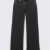 Vaqueros holgados de talle bajo con bajo ancho – Elegie Black – Negro