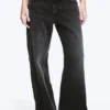 Vaqueros holgados de talle bajo Imoo – Negro lavado Vaqueros holgados de talle bajo Imoo – Negro lavado