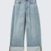 Vaqueros holgados de talle bajo Peggy – Azul caos – Azul claro