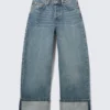 Vaqueros holgados de talle bajo Peggy – Azul – Remangados