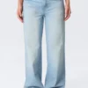 Vaqueros holgados de talle bajo y corte ancho – Azul Kimberley – Azul claro Vaqueros holgados de talle bajo y corte ancho – Azul Kimberley – Azul claro