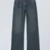 Vaqueros holgados de talle bajo y corte ancho – Azul lago – Azul oscuro Vaqueros holgados de talle bajo y corte ancho – Azul lago – Azul oscuro