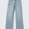 Vaqueros holgados de talle bajo y corte ancho – Azul lip – Azul claro Vaqueros holgados de talle bajo y corte ancho – Azul lip – Azul claro