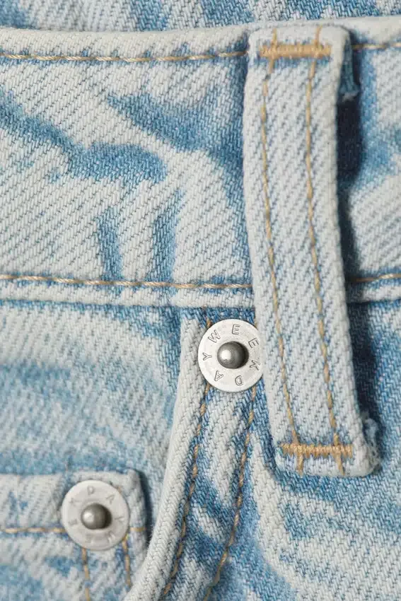 Vaqueros holgados de talle bajo y corte ancho – Azul nieve – Azul claro Vaqueros holgados de talle bajo y corte ancho – Azul nieve – Azul claro