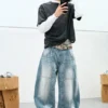 Vaqueros holgados de talle bajo y corte Barrel Dunno Unisex – Azul nublado – Azul medio | Cheap Monday Gb Vaqueros holgados de talle bajo y corte Barrel Dunno Unisex – Azul nublado – Azul medio | Cheap Monday Gb